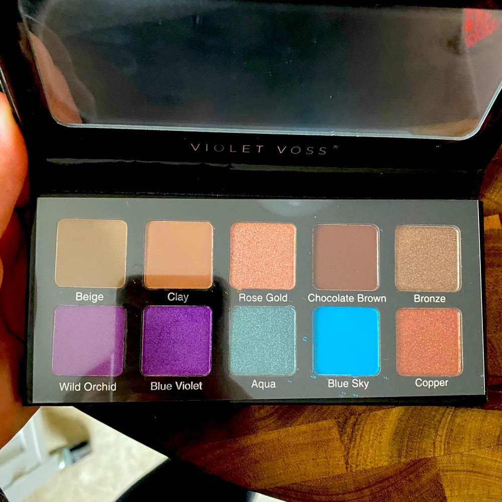 essentials 2 palette